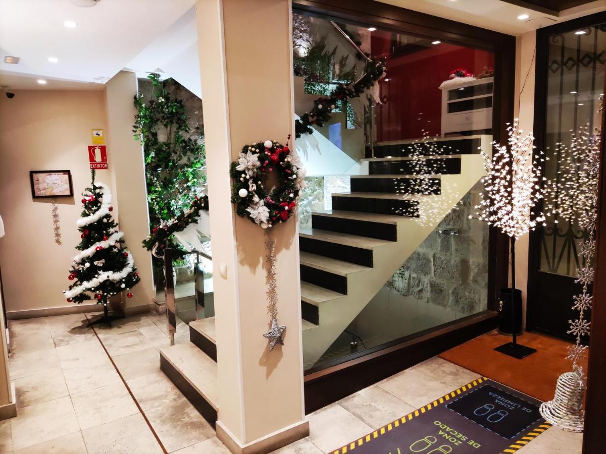Hotel Puerta Del Arco Tudela de Duero Dış mekan fotoğraf