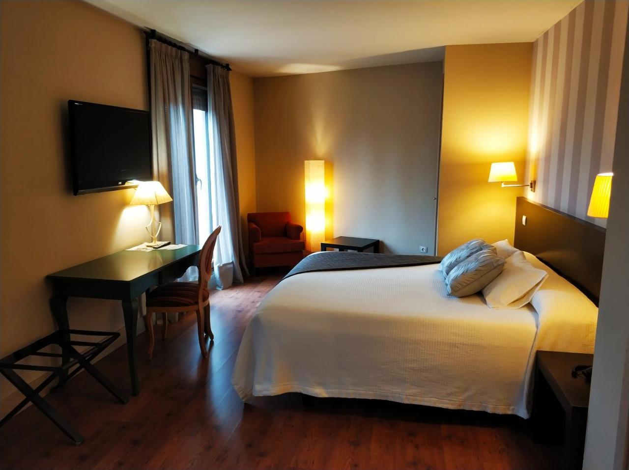 Hotel Puerta Del Arco Tudela de Duero Dış mekan fotoğraf
