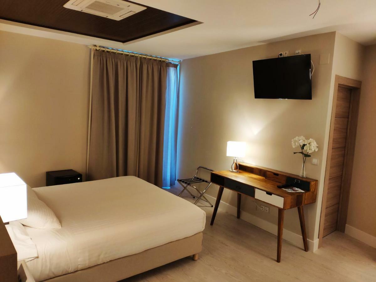 Hotel Puerta Del Arco Tudela de Duero Dış mekan fotoğraf